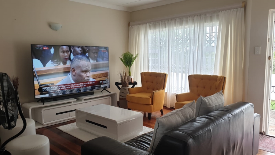 To Let 4 Bedroom Property for Rent in Beacon Bay Eastern Cape